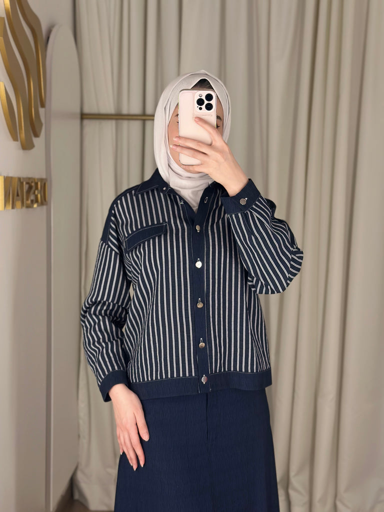 Navy grace