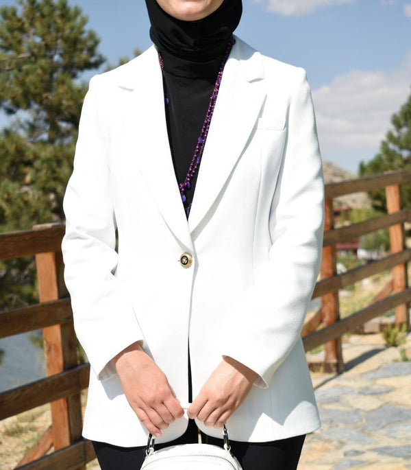 ⁨بليزر ابيض سادة